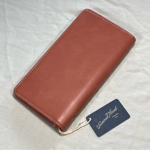 NWT Universal Thread Pink Wallet Wristlet